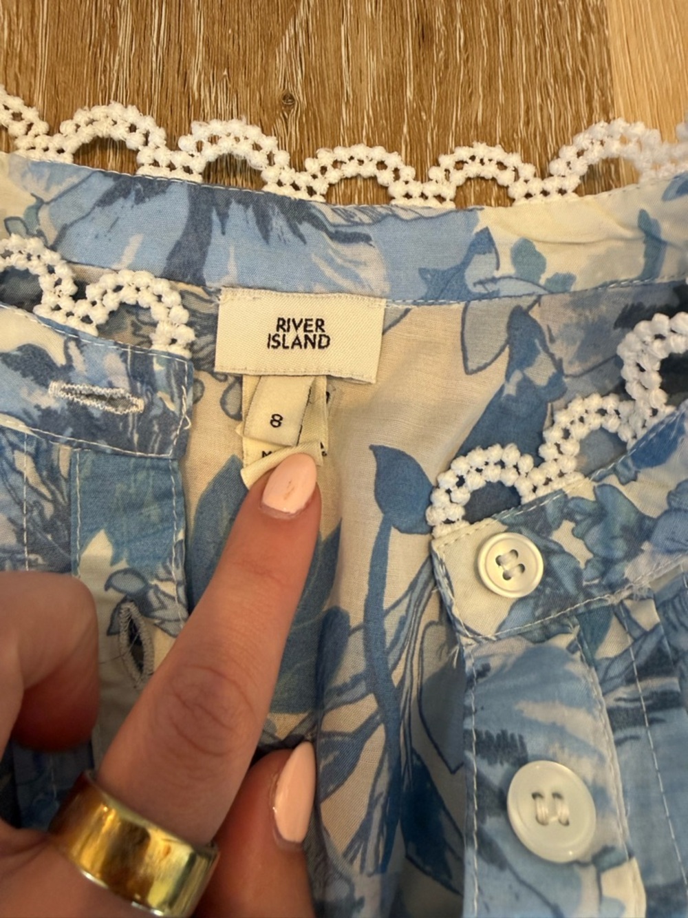 River Island Blue Floral Lace-Trim Blouse size 8 - Picture 4 of 6